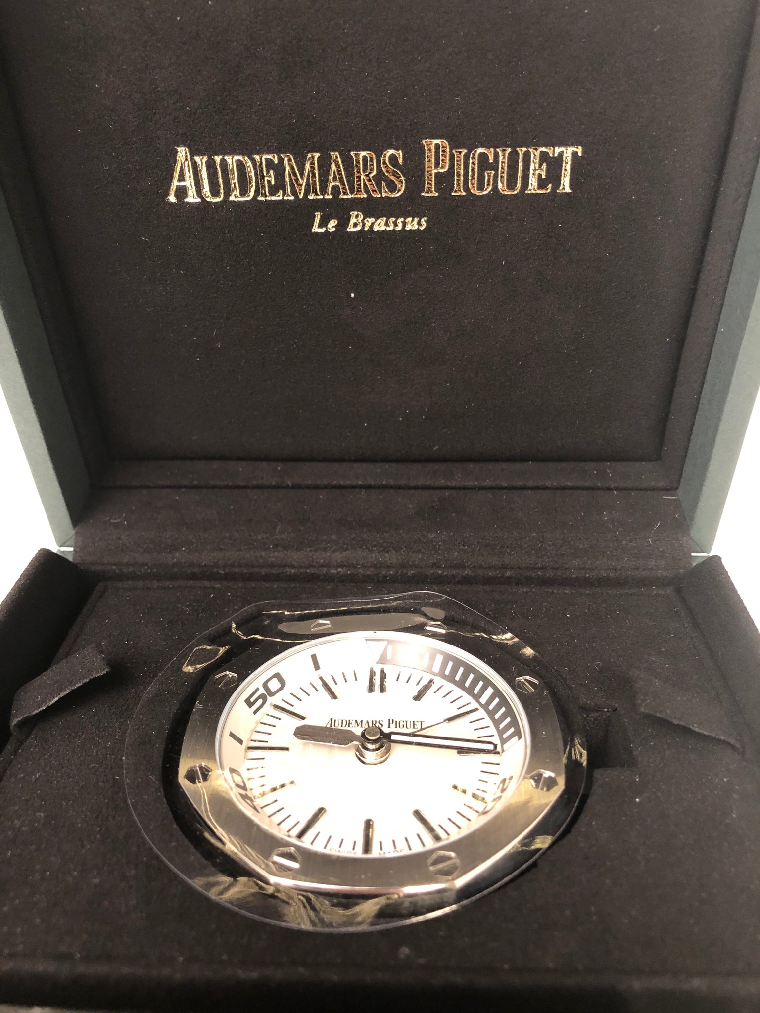Audemars Piguet- Cally Royal Oak Offshore Table Clock 2016 Quartz