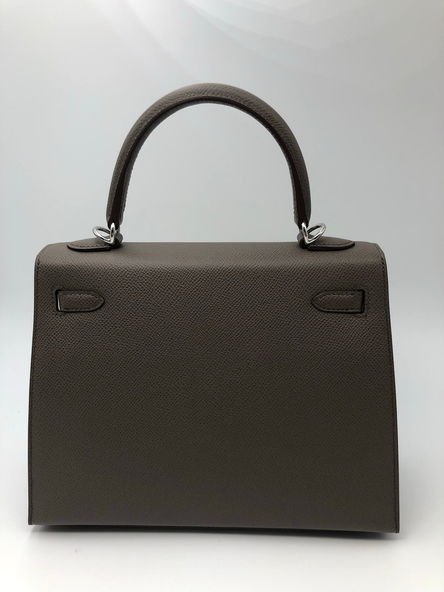 Hermès Kelly 25cm Sellier Veau Epsom 8F Etain Palladium Hardware – SukiLux