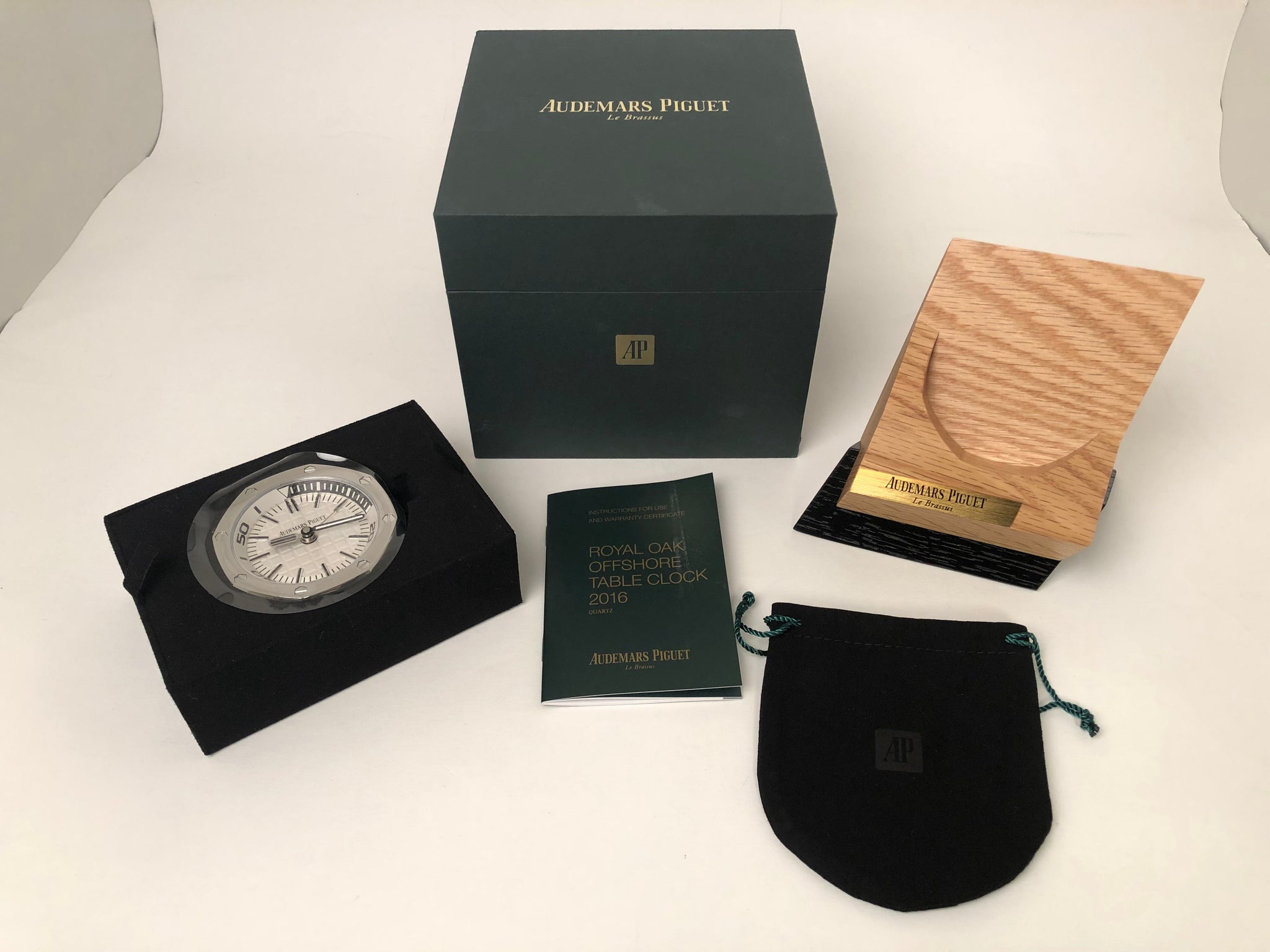 Audemars Piguet- Cally Royal Oak Offshore Table Clock 2016 Quartz